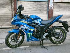 Suzuki Gixxer SF